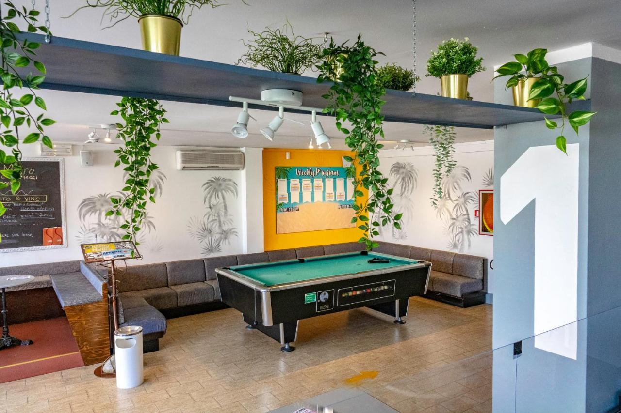 Hotel Morfeo - Young People Hotels (Adults Only) Rimini Exteriör bild