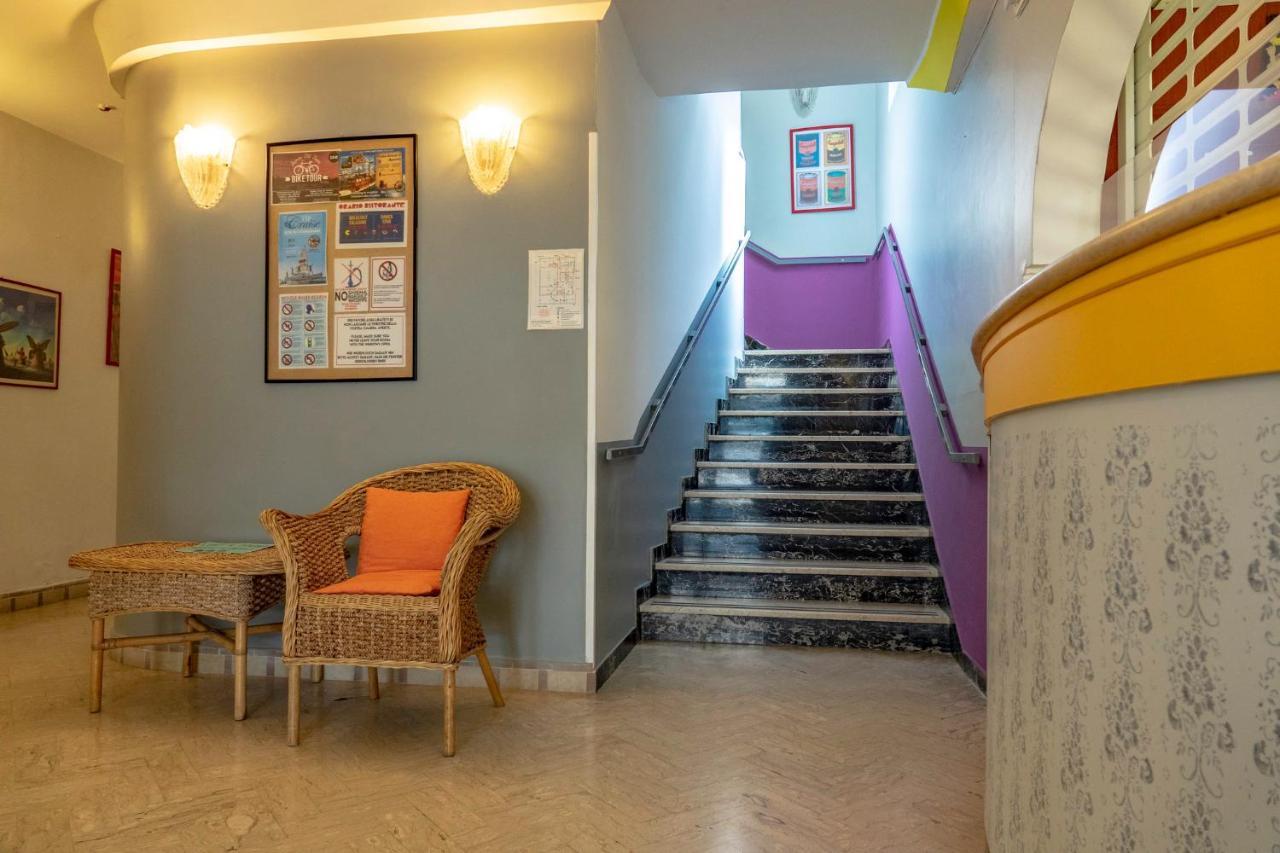 Hotel Morfeo - Young People Hotels (Adults Only) Rimini Exteriör bild